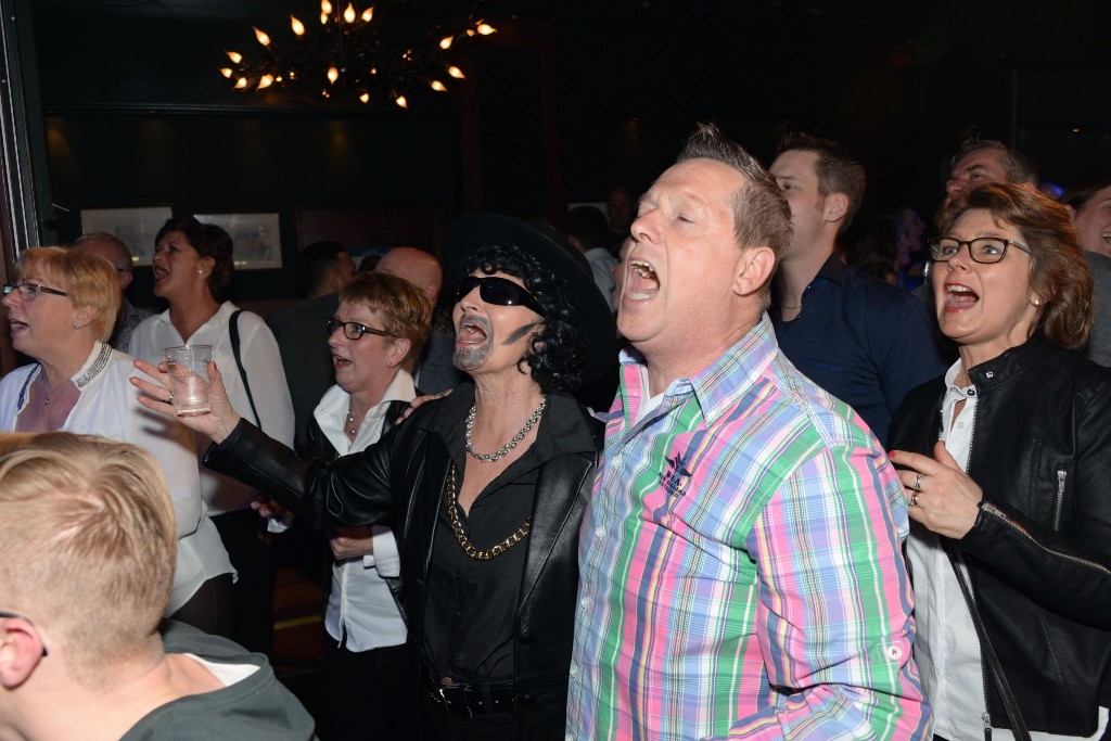 ../Images/Heel Noordwijkerhout zingt Hazes 325.jpg